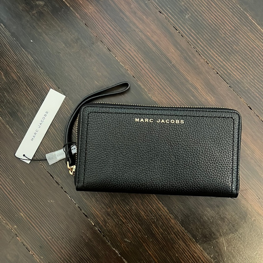 NWT Marc Jacobs wallet